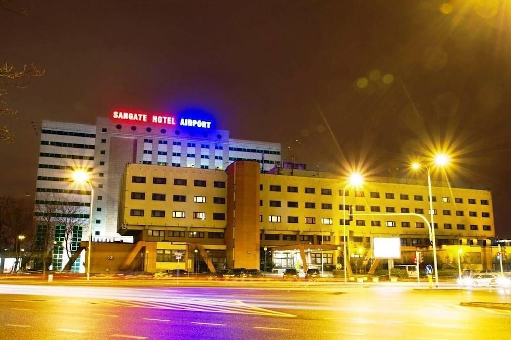 Sangate Hotel Airport Βαρσοβία Εξωτερικό φωτογραφία