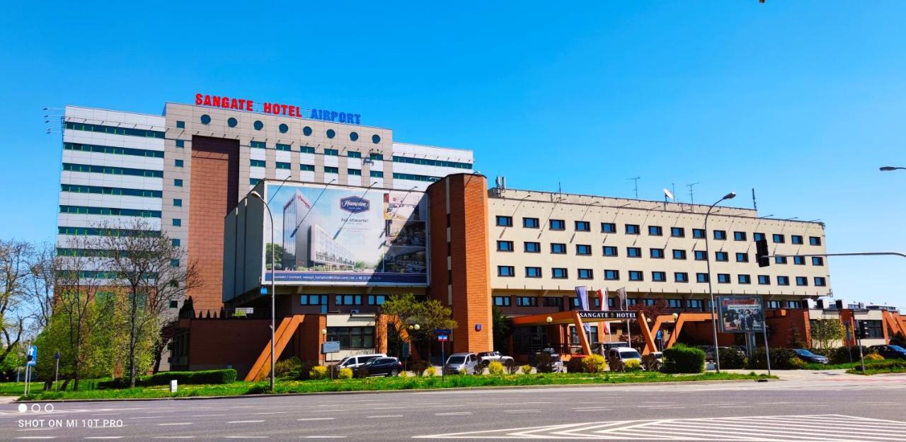 Sangate Hotel Airport Βαρσοβία Εξωτερικό φωτογραφία